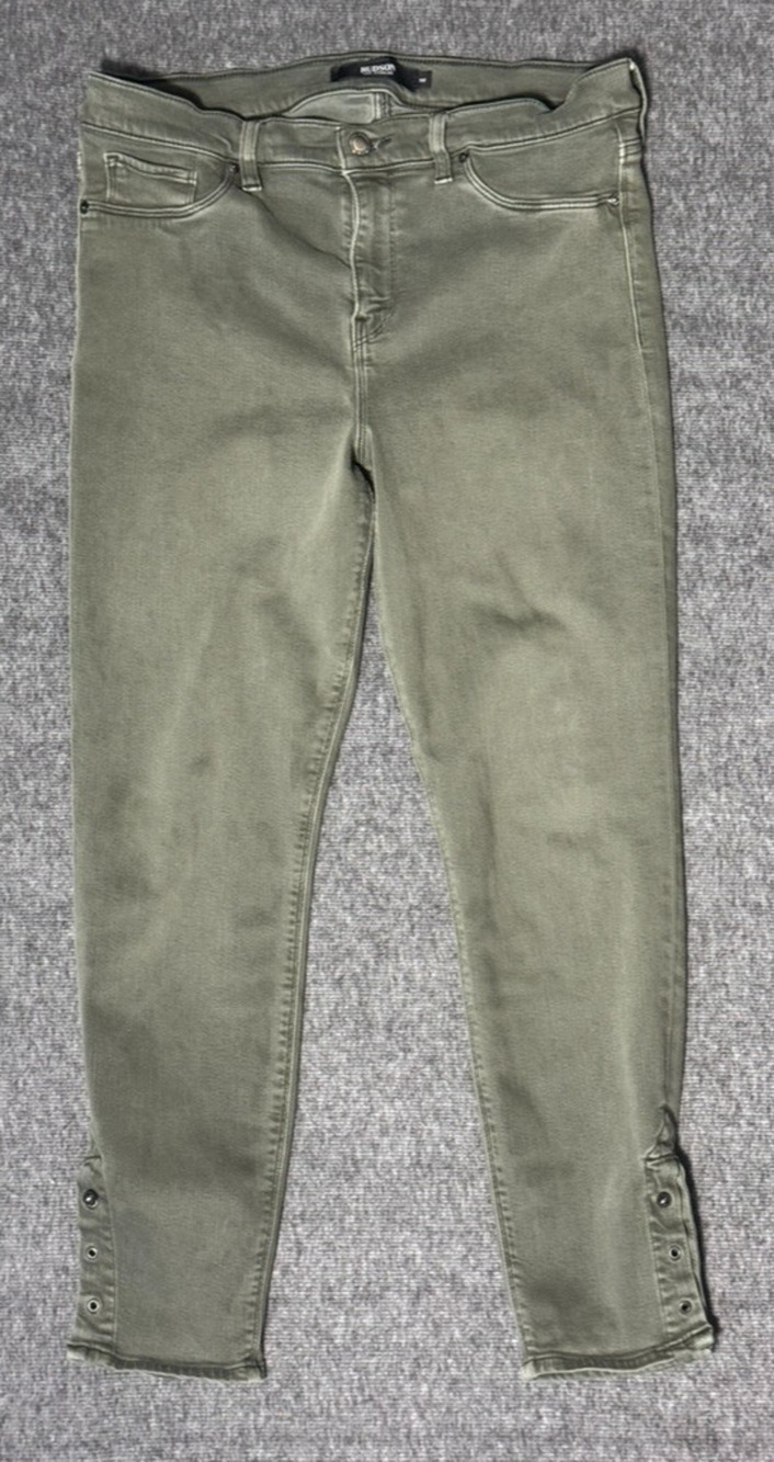 Hudson Jeans Nico Super Skinny Green Studded Bar Ankle - Women's Size 32